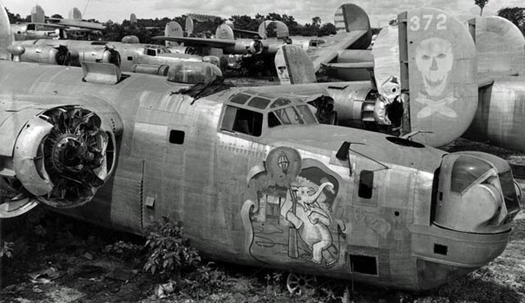 26 sad images of WWII Airplane graveyards & storage sites