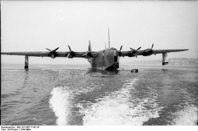 Flugzeug Blohm & Voß BV 238 V1