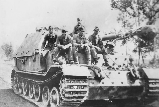 Ferdinand_Panzerjager_Tiger_P_Elefant_Sd.Kfz_.184