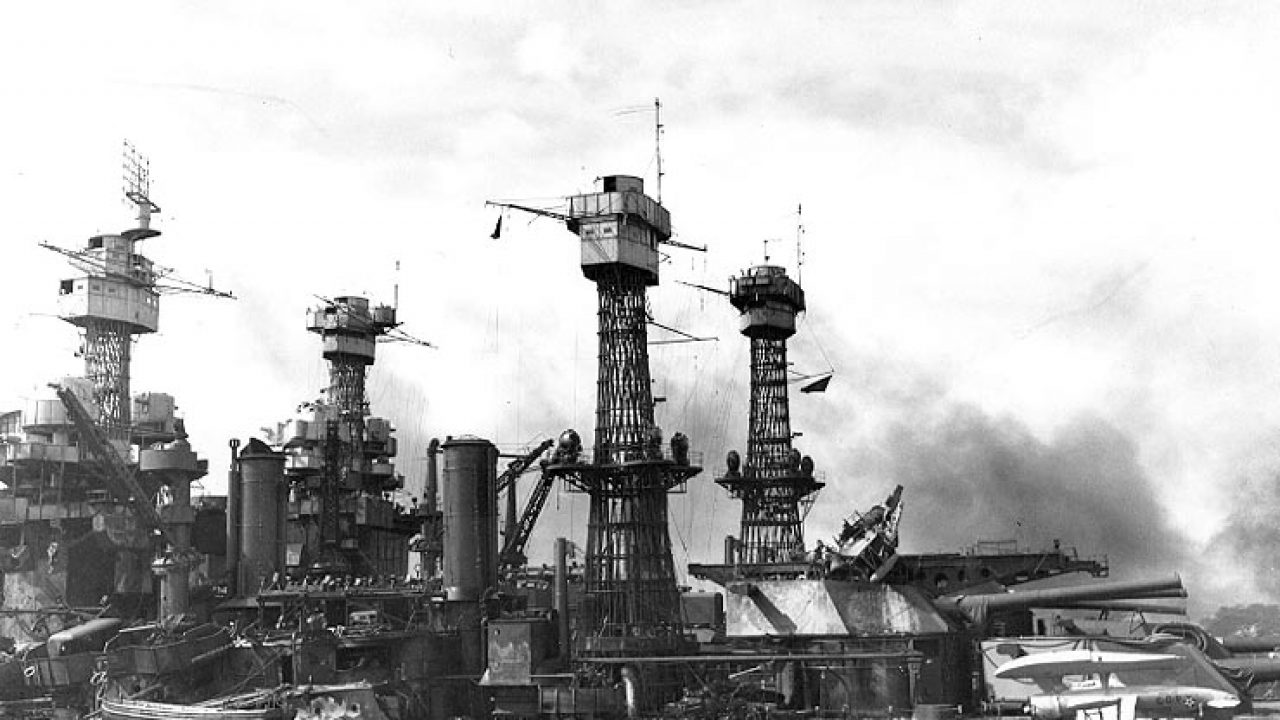 USS_West_Virginia_sunk-Pearl_Harbor-7Dec