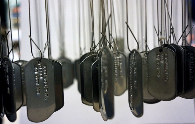 Dog Tag Art Exhibition Commemorate All US soldiers Killed in Vietnam War PressWorksDogTags2-640x406