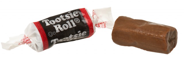 "Tootsie-Roll-WU" by Evan-Amos - Own work. Licensed under CC BY-SA 3.0 via Commons.