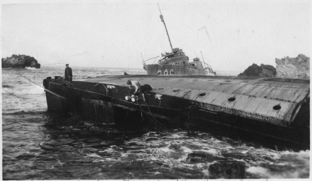 USS Woodbury on beach