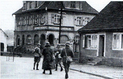 9th september 1939: french soldiers of the 42th infantry division in the german village of Lauterbach