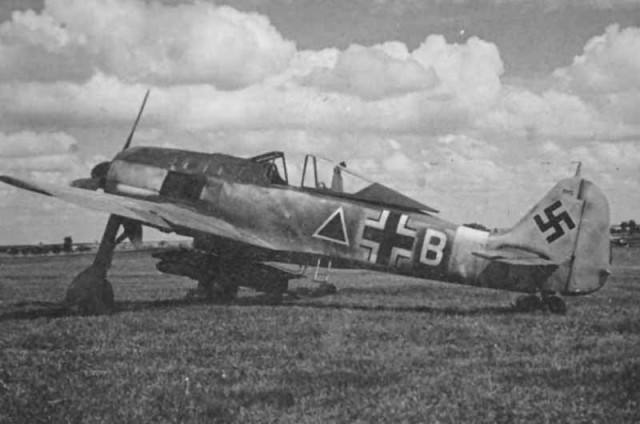 Focke_Wulf_Fw_190_Jagdbomber_-B