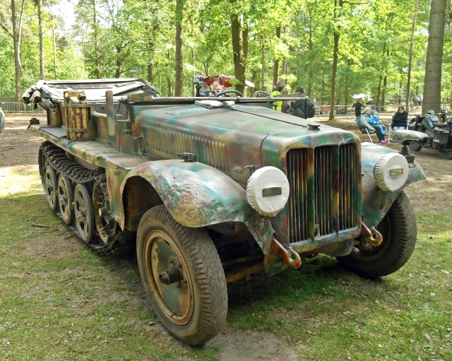 Militracks The Largest Gathering of German World War II Vehicles