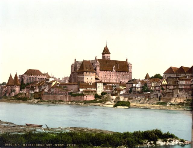 Malbork Castle in 1890/1905, during the German Empire.