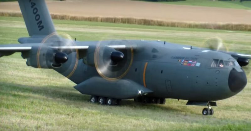 large remote control airplanes
