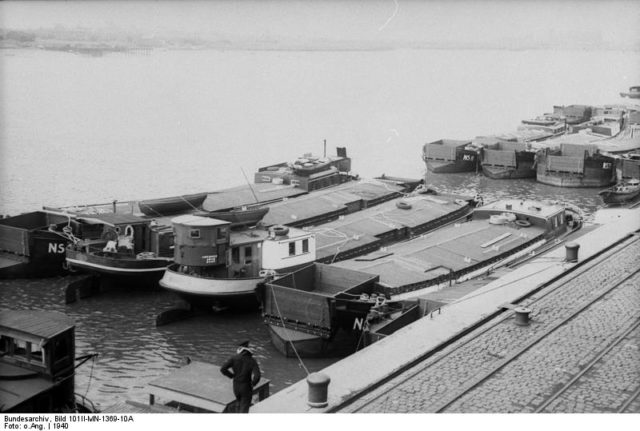 German invasion barges. Bundesarchiv – CC-BY SA 3.0