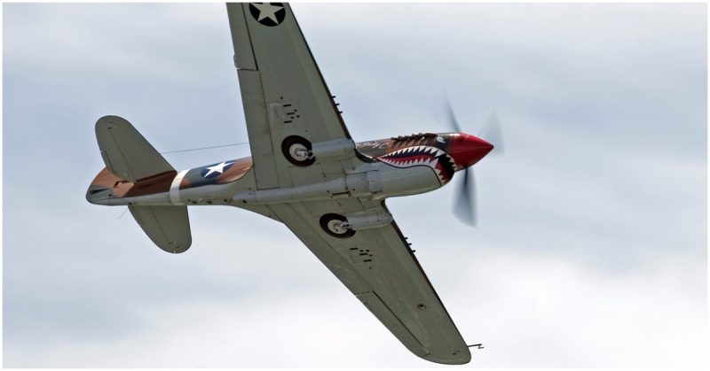 The Curtiss P-40 Kittyhawk and Warhawk - American WWII Fighters