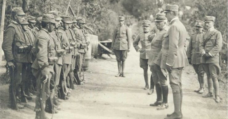 Second Battle of the Isonzo – General Cadorna at the front. By esercito.difesa.it / CC BY 2.5