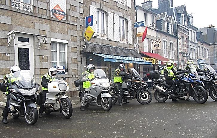 From Buckingham Palace to St Sever (March 2018) Retired members of the Special Escort Group came to pay their respects to the allied airmen after seeing reports that appeared in the British press.