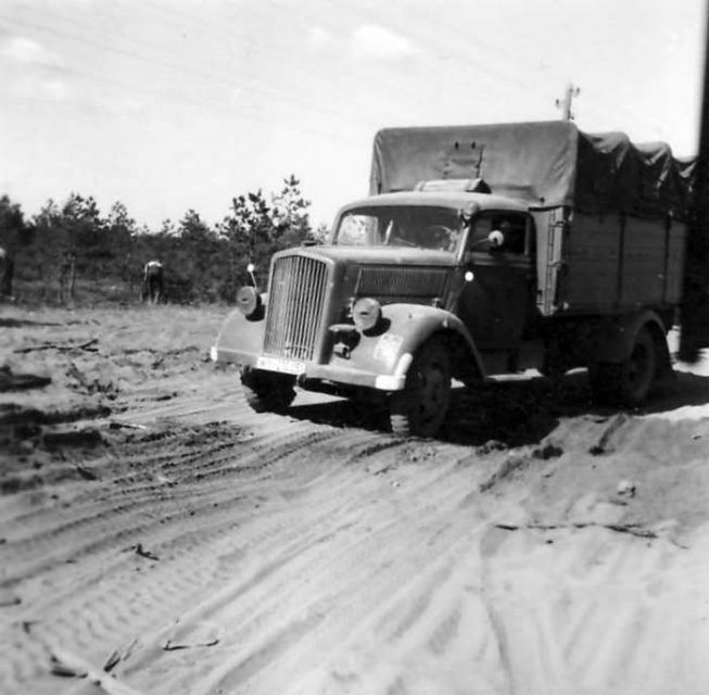 Opel Blitz Wehrmacht truck 2