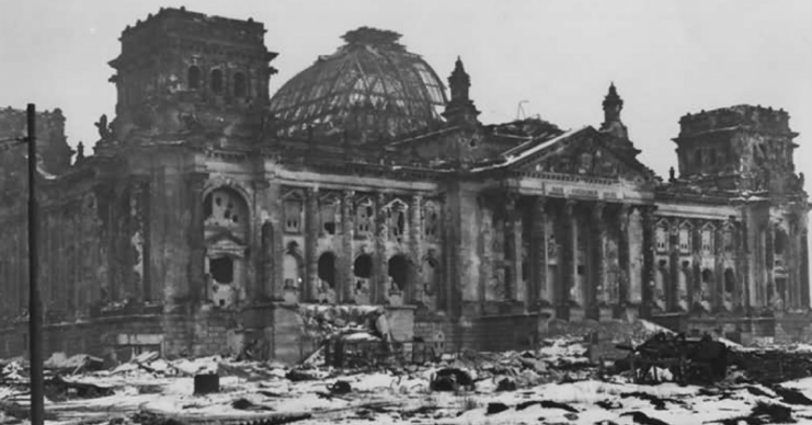 Ruiny berlínského Reichstagu