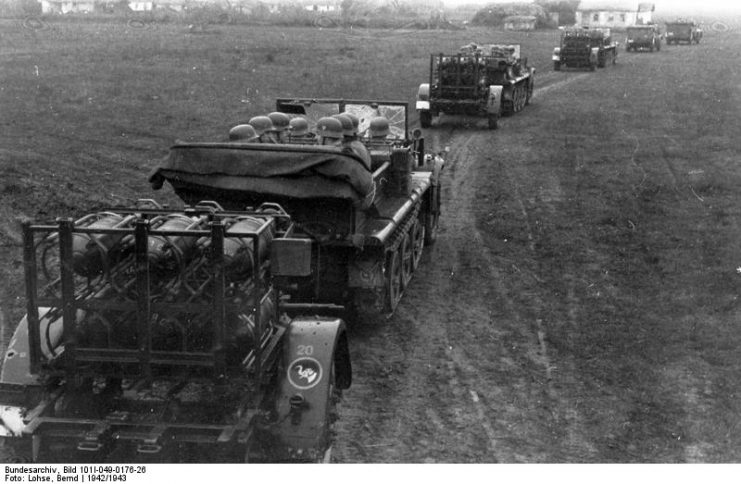 28/32 cm Nebelwerfer 41 rocket launcher. By Bundesarchiv Bild CC-BY-SA 3.0