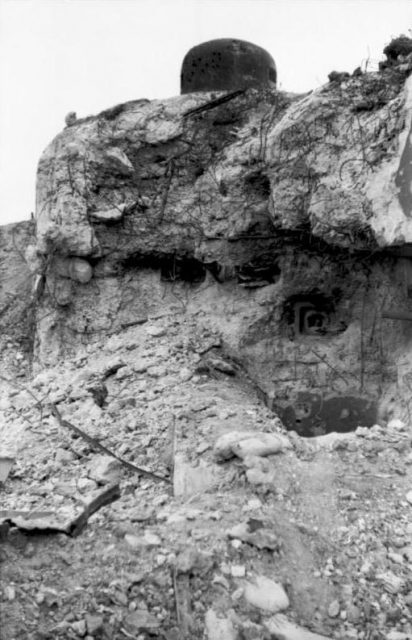 Destroyed bunker, Maginot Line, 1940. Photo: Bundesarchiv, Bild 101I-383-0348-30A / Greiner / CC-BY-SA 3.0