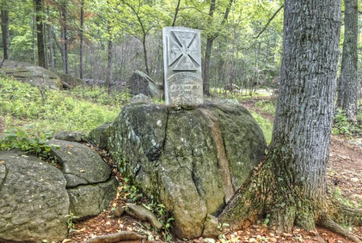 Little Round Top Grave stone in Gettysburg battlefield national park.