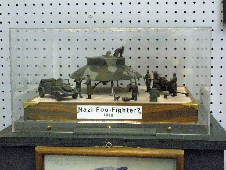 diorama-of-a-nazi-foo-fighter-by-g-w-dodson-roswell-ufo-museum-roswell-new-mexico-usa-photo-mr_t_77-cc-by-sa-2-0-741x556.jpg