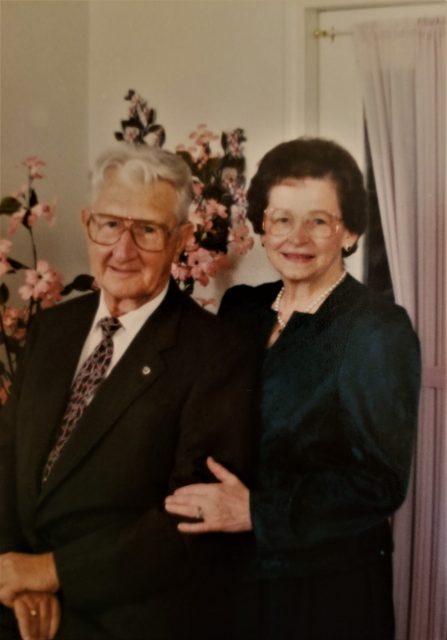 U.S. Army Veteran Leonard and Helen Jaegers, anniversary.