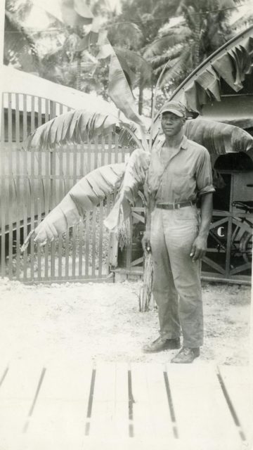During World War II, O’Neil served as a stevedore with a U.S. Navy construction battalion in the Pacific.