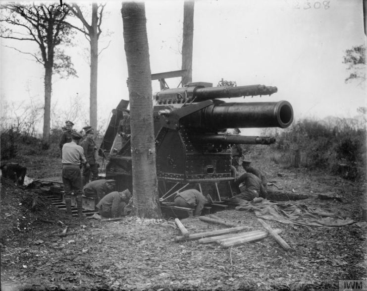 Royal Garrison Artillery gunners digging a position for a 15 inch howitzer at Englebelmer, 22 November 1916.