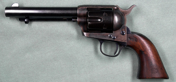 Colt Single Action Army, U.S. Artillery Model. Image by Hmaag CC BY-SA 3.0