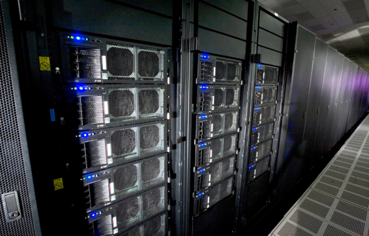 Roadrunner cluster - a supercomputer using PS3 processors