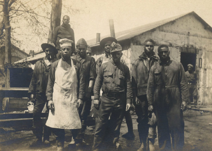 African-American soldiers standing together
