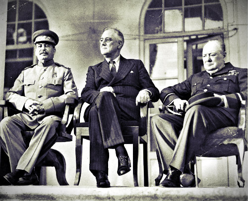 Allied leaders (Russia, US and Britain) during the Tehran Conference, 1945.
