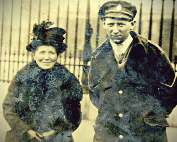 James Collins and his mother outside Buckingham Palace after he was awarded the Albert Medal.