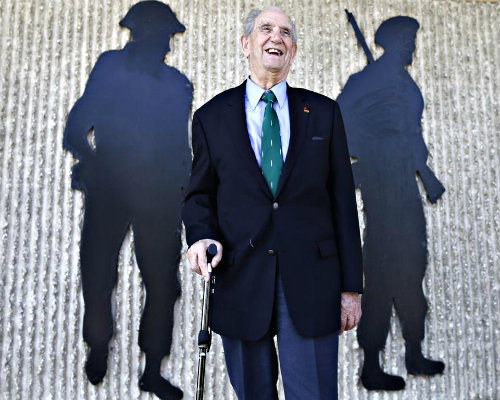 Leon Gautier, a former French commando who fought in the Battle of Normandy.