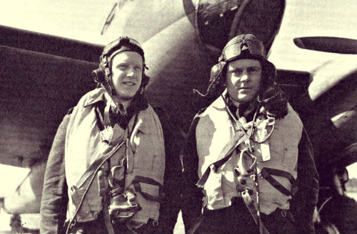 Ted Sismore with RAF comrade Reggie Reynolds