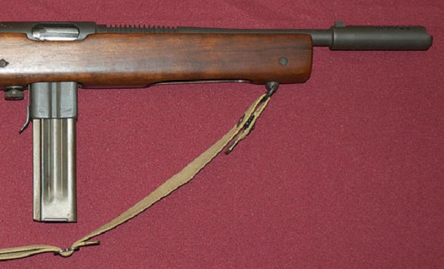 submachine gun