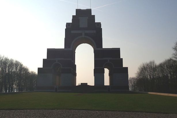 Great War Tours: The Thiepval Memorial