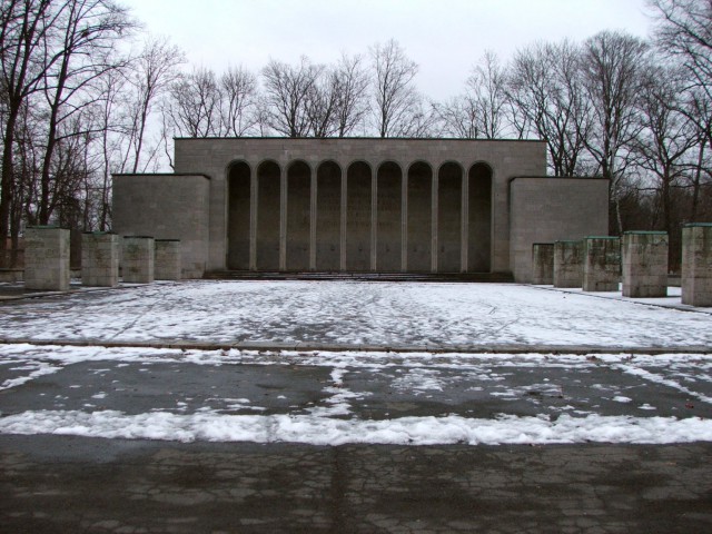 Ehrenhalle_nuremberg_2006