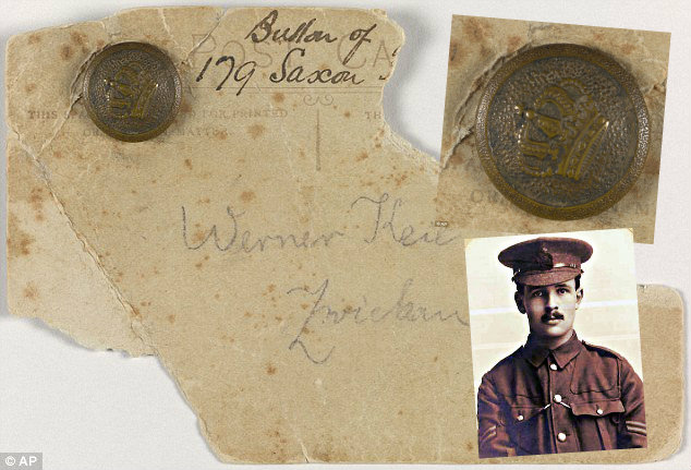 rare Button Given during the Christmas Truce II