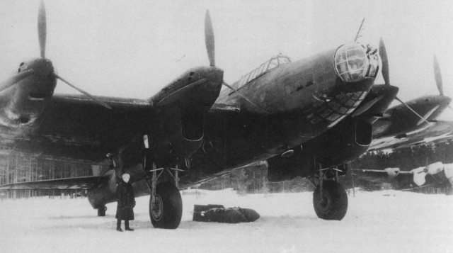 Pe-8_Kratowo_Winter