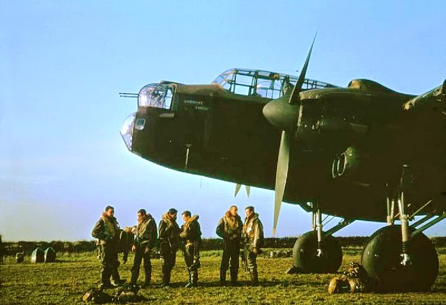 Aircraft of the R.A.F. and S.A.A.F. during World War II (16)