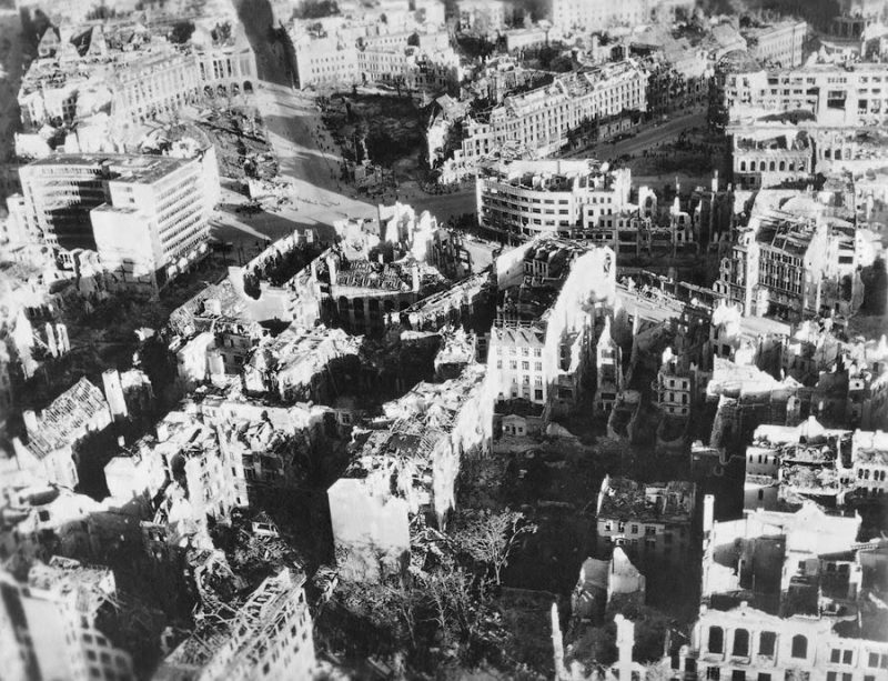 Berlin after World War II (12)