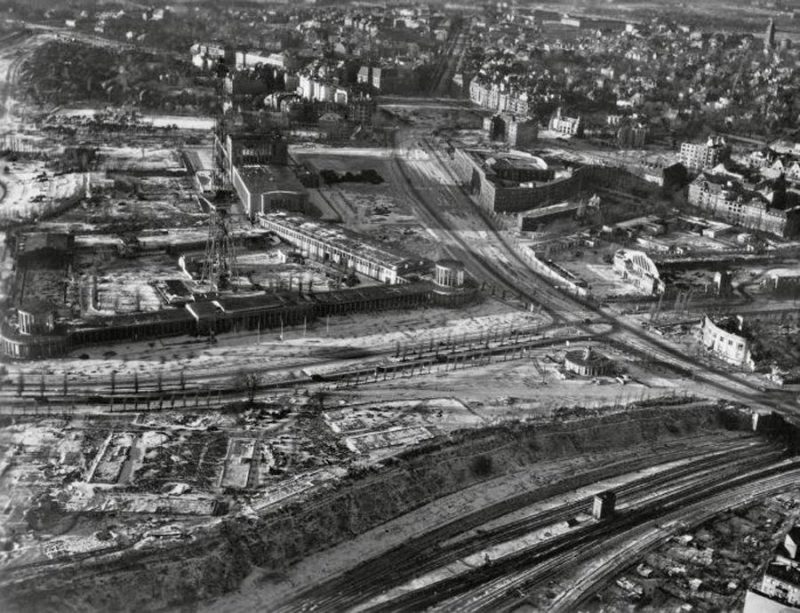 Berlin after World War II (8)