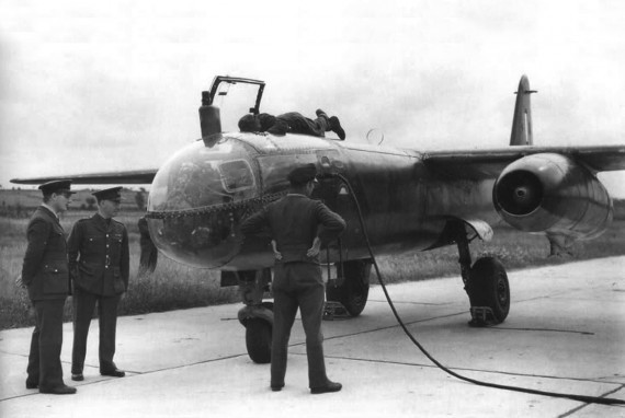 AradoOverflight-570x382