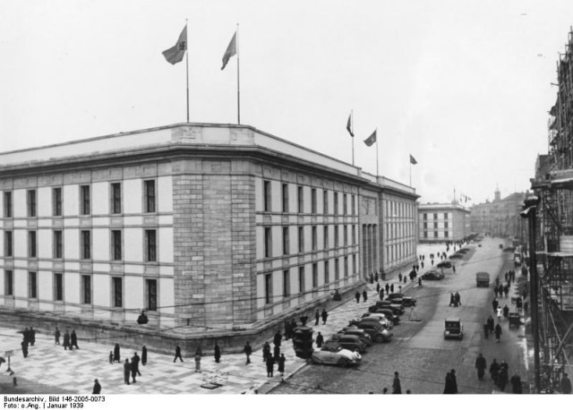Die Reichskanzlei in der Voßstrasse in Berlin Erwerb d. Fotos: 10.1.1939