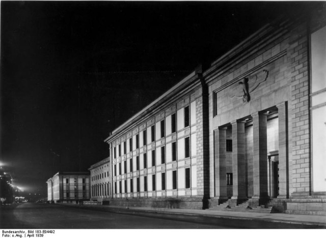 Scherl Bilderdienst: Nachtaufnahme der Reichskanzlei, April 1939