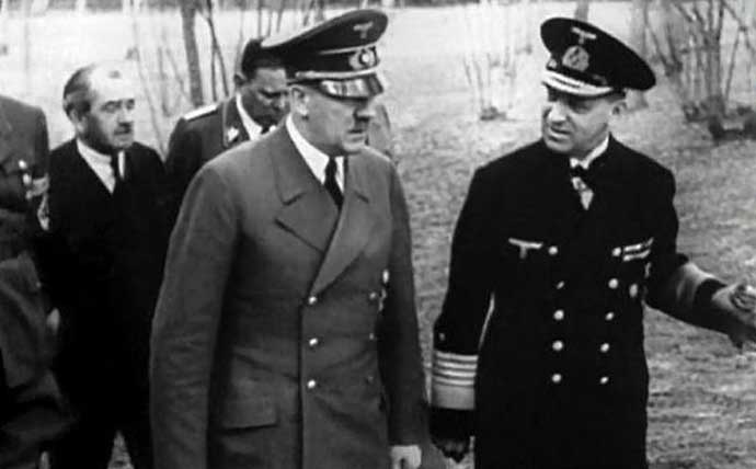 Erich-Raeder-with-Hitler