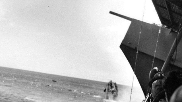 Japanese sub attack Courtesy of the Naval History and Heritage Command Despite the heroic efforts of the USS Yorktown's captain and a salvage crew, who appeared to be on the verge of saving the ship, the flattop was mortally wounded on the afternoon of June 6, 1942 when a Japanese submarine penetrated its destroyer screen and launched four torpedoes. One broke the back of the destroyer USS Hammann, which is shown sinking in this photo from the Yorktown. Two others struck the carrier.