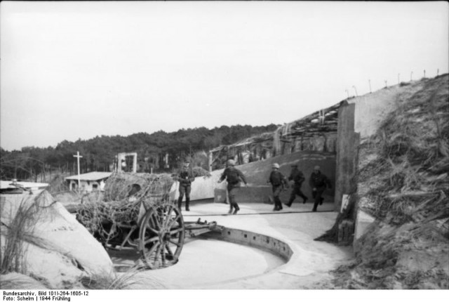 Frankreich, Atlantikwall, Geschütz