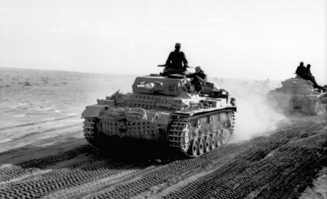 Nordafrika, Panzer III in Fahrt