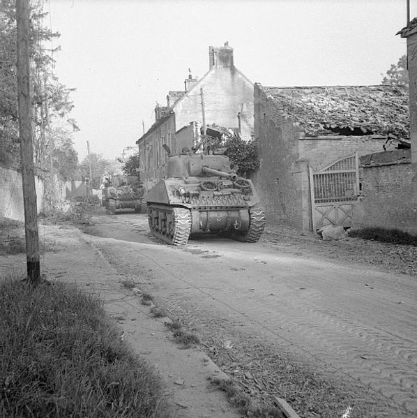 598px-The_British_Army_in_the_Normandy_Campaign_1944_B7543
