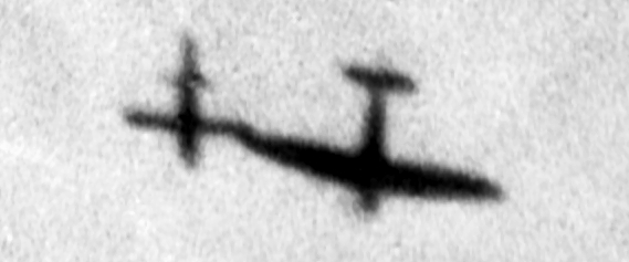 Spitfire_Tipping_V-1_Flying_Bomb