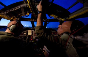 STUNNING! Inside the B-52 Stratofortress in 52 high-res images | War ...